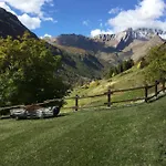 La Thuillettaz Digital Detox Bed & Breakfast 3*