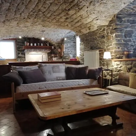 B&B La Thuillettaz Bed & Breakfast 3*