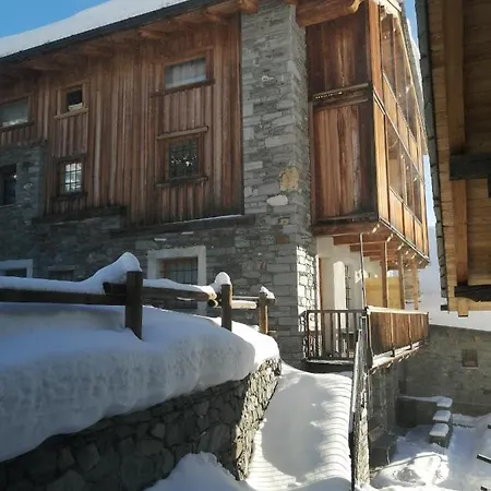 La Thuillettaz Maisons De Montagne *